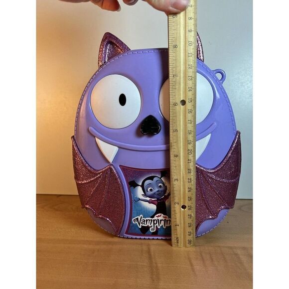 Disney Vampirina Boo -Tastic Plastic Backpack Just Play Carry Bag - Picture 5 of 10